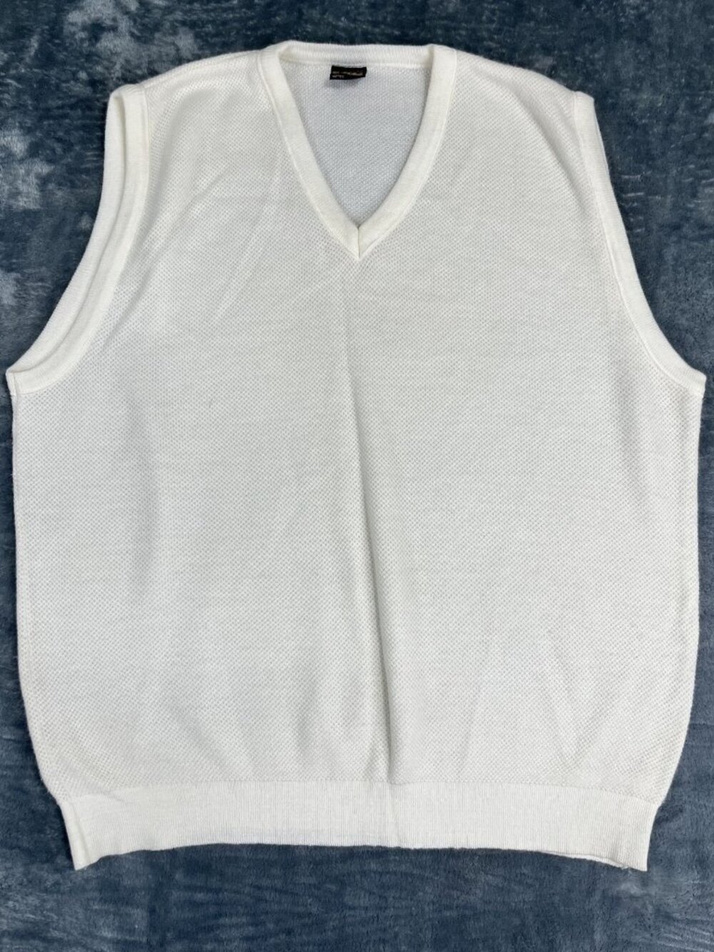 Claude De Pierre Modelle Off White Sleeveless V-Neck Knit Sweater Vest 52-54 (L)